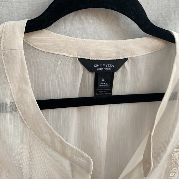 Simply Vera Wang - Sheer Balloon Blouse - size XL - Picture 4 of 7